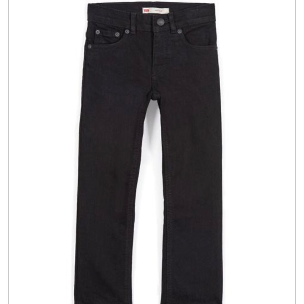black levi jeans